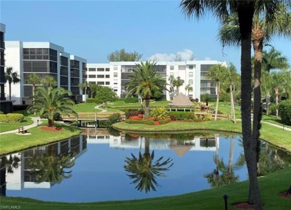 SCHOONER BAY COLUMBIA - Residential Lease