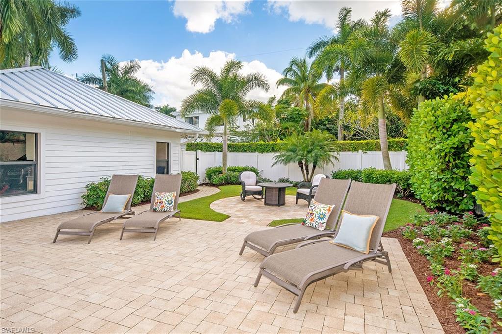 OLDE NAPLES - Residential