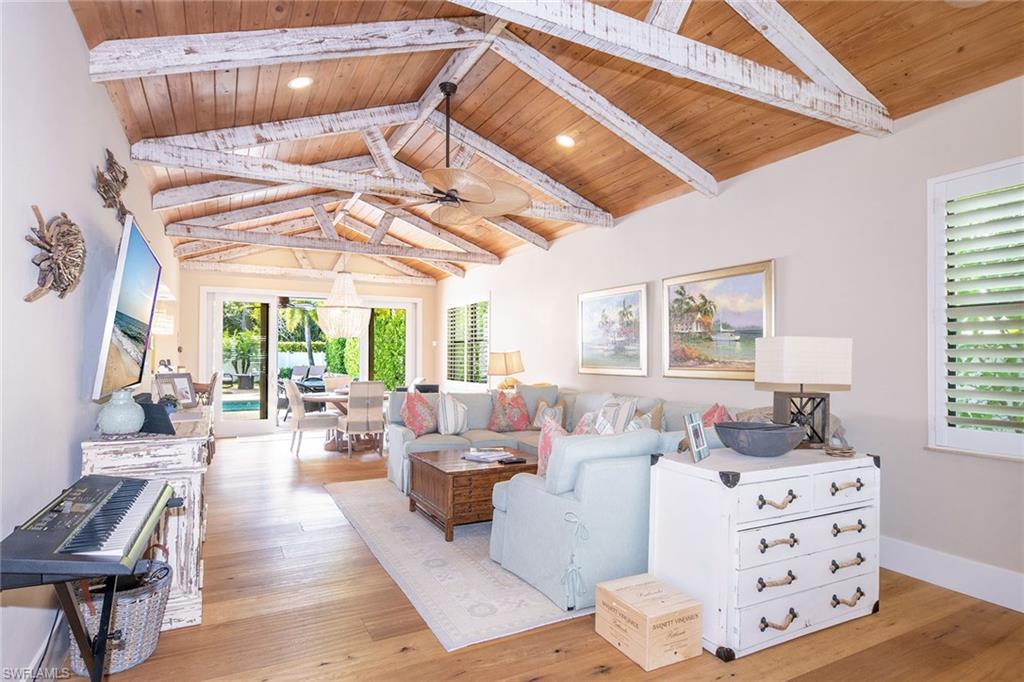 OLDE NAPLES - Residential