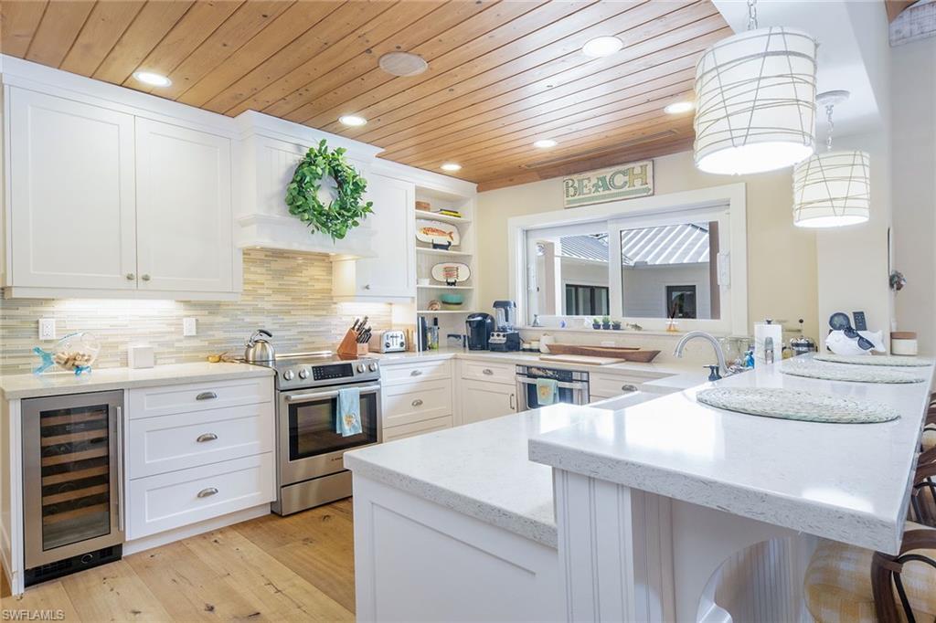 OLDE NAPLES - Residential