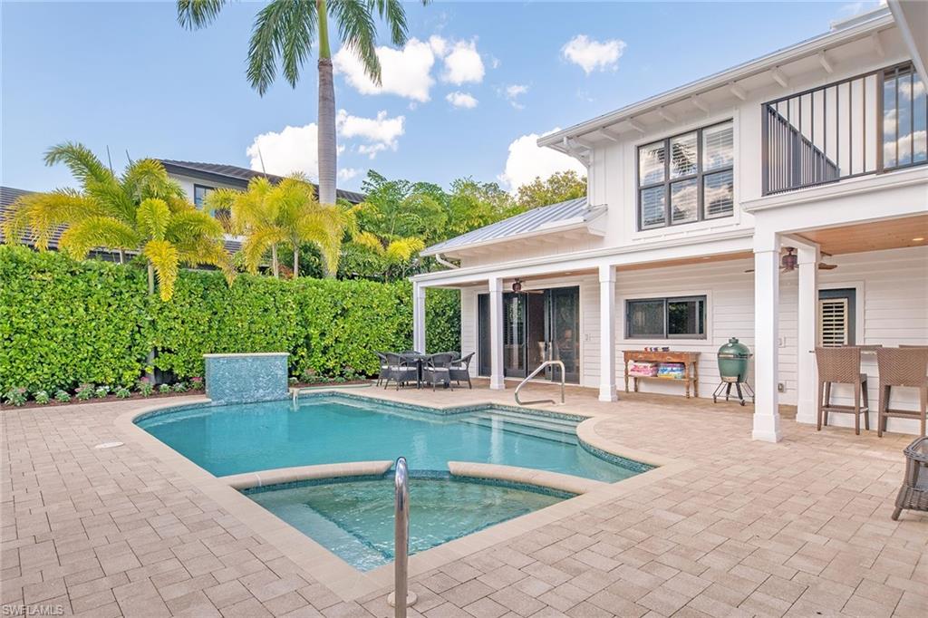 OLDE NAPLES - Residential