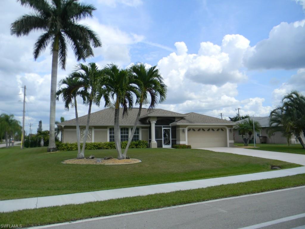 CAPE CORAL - Residential