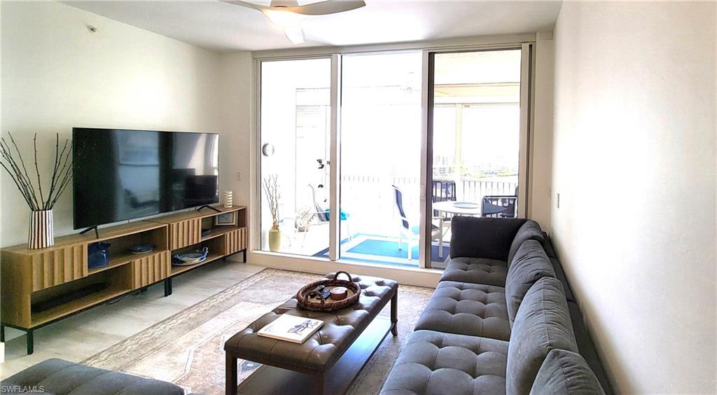 REGATTA - Residential Lease