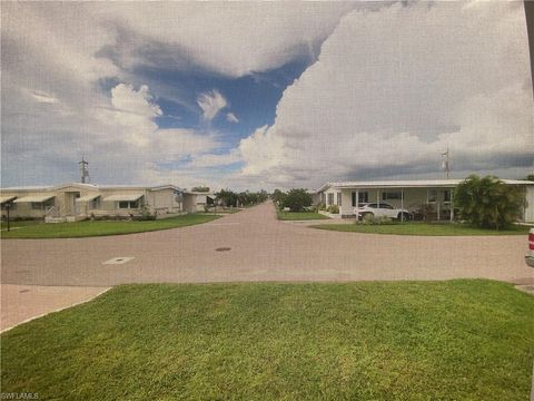 A home in NORTH FORT MYERS