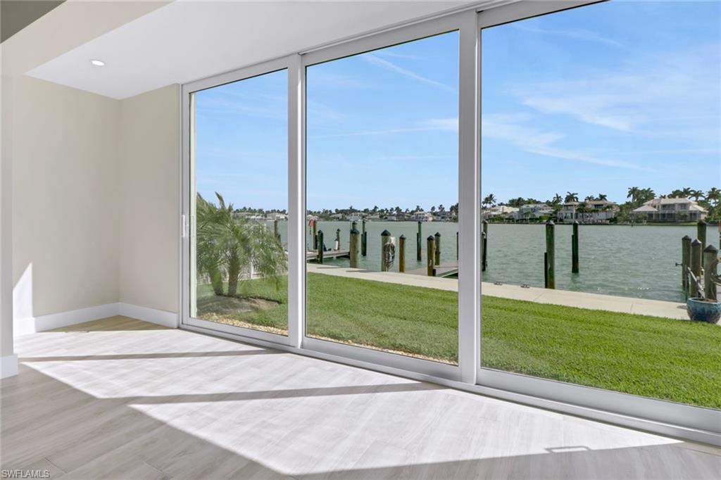 YACHT HARBOR MANOR - Residential Lease