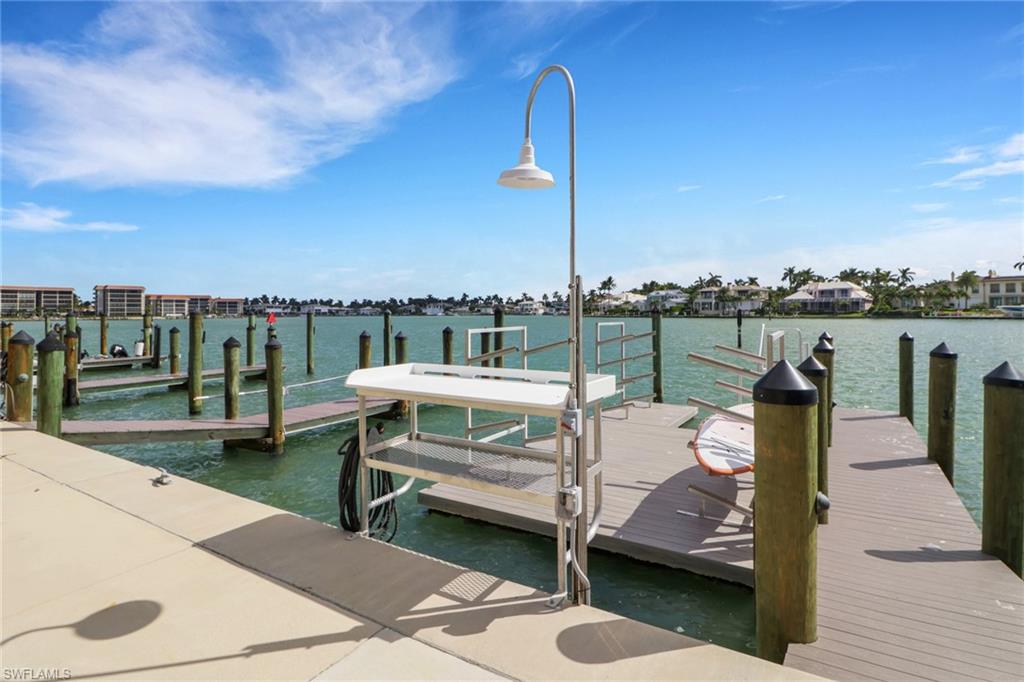 YACHT HARBOR MANOR - Residential Lease