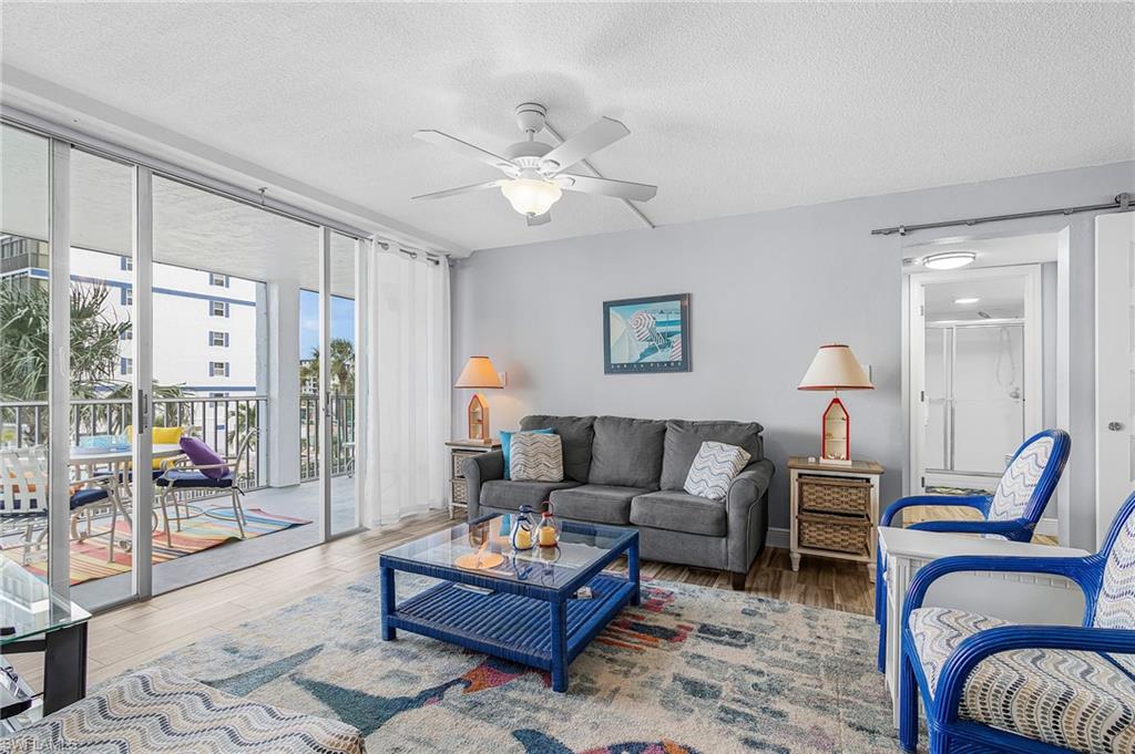 CRECIENTE - Residential