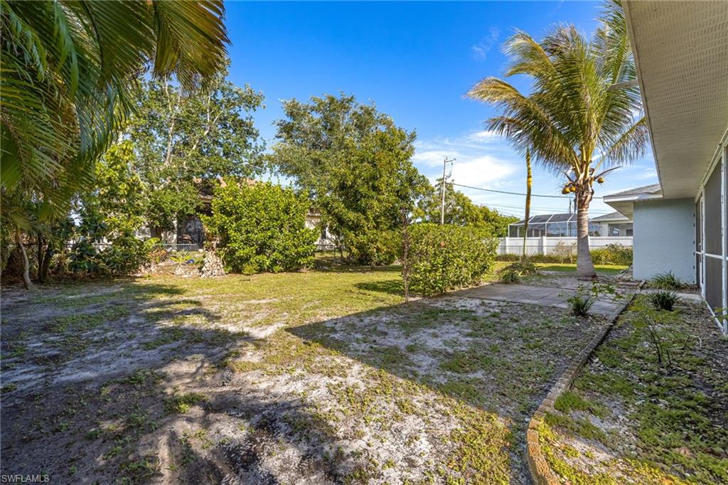 CAPE CORAL - Residential