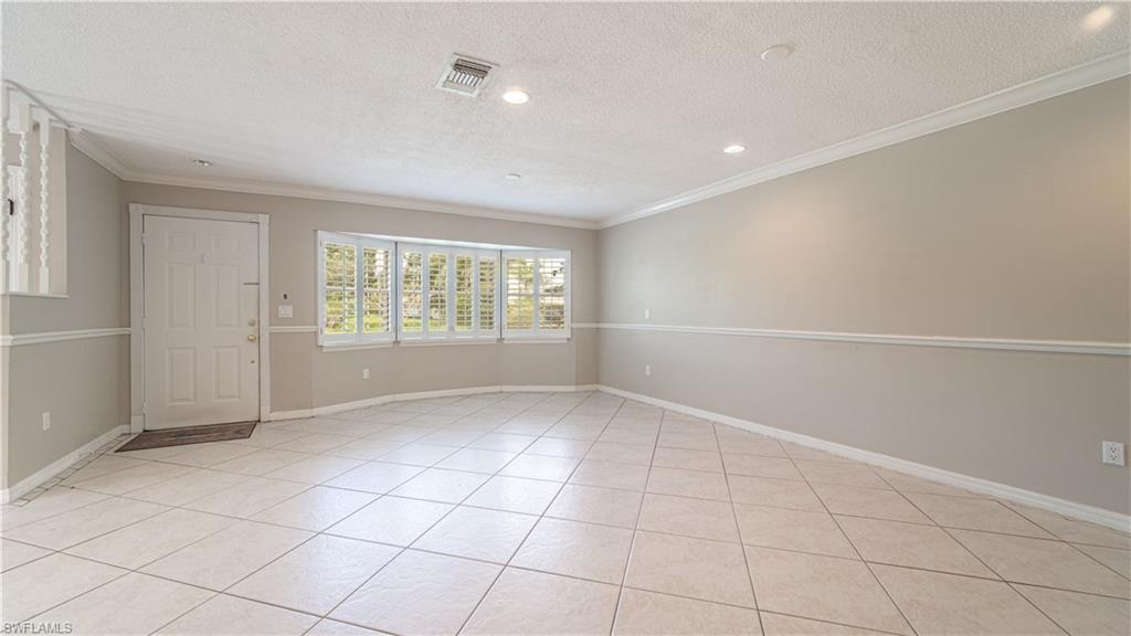 NAPLES PARK - Residential