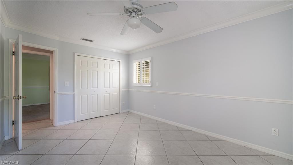 NAPLES PARK - Residential