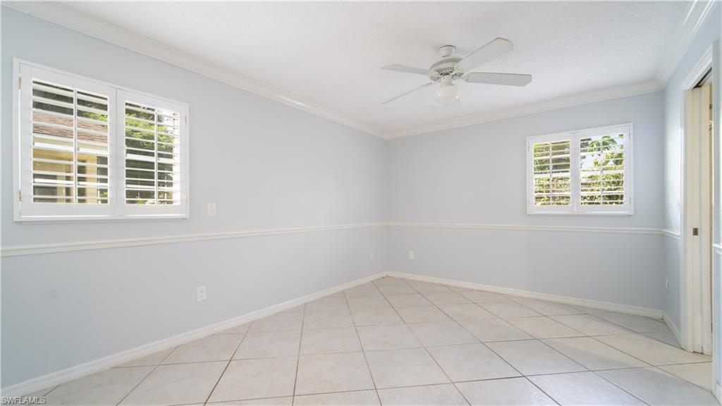 NAPLES PARK - Residential