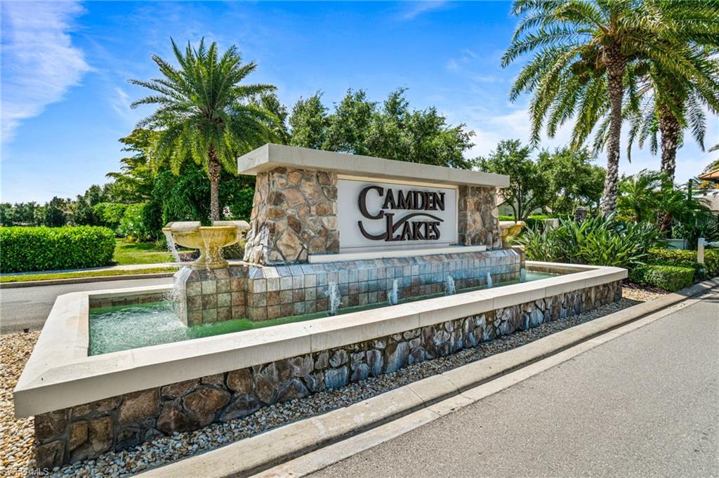 CAMDEN LAKES - Residential
