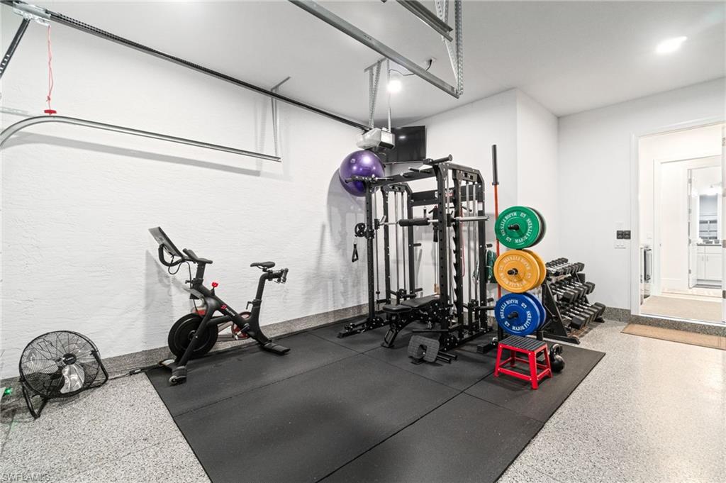 CAMDEN LAKES - Residential