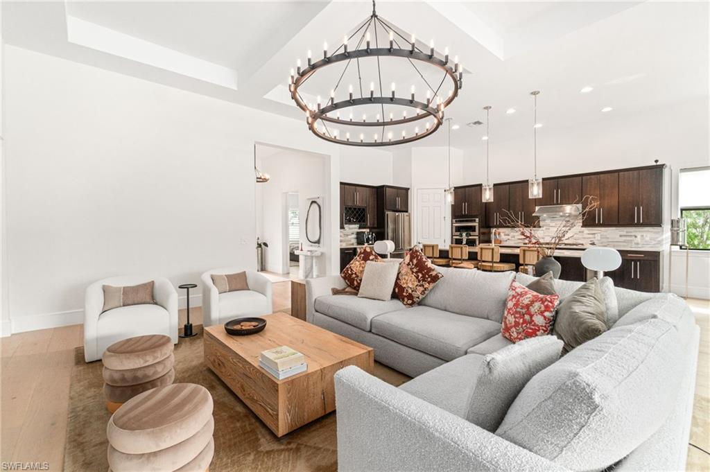 CAMDEN LAKES - Residential