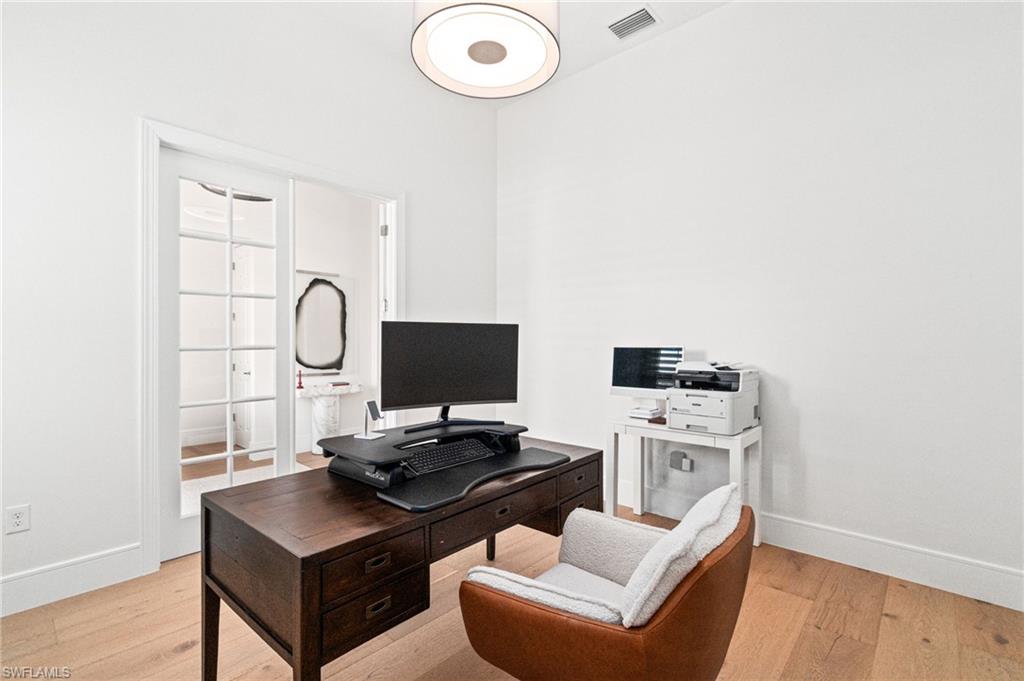 CAMDEN LAKES - Residential