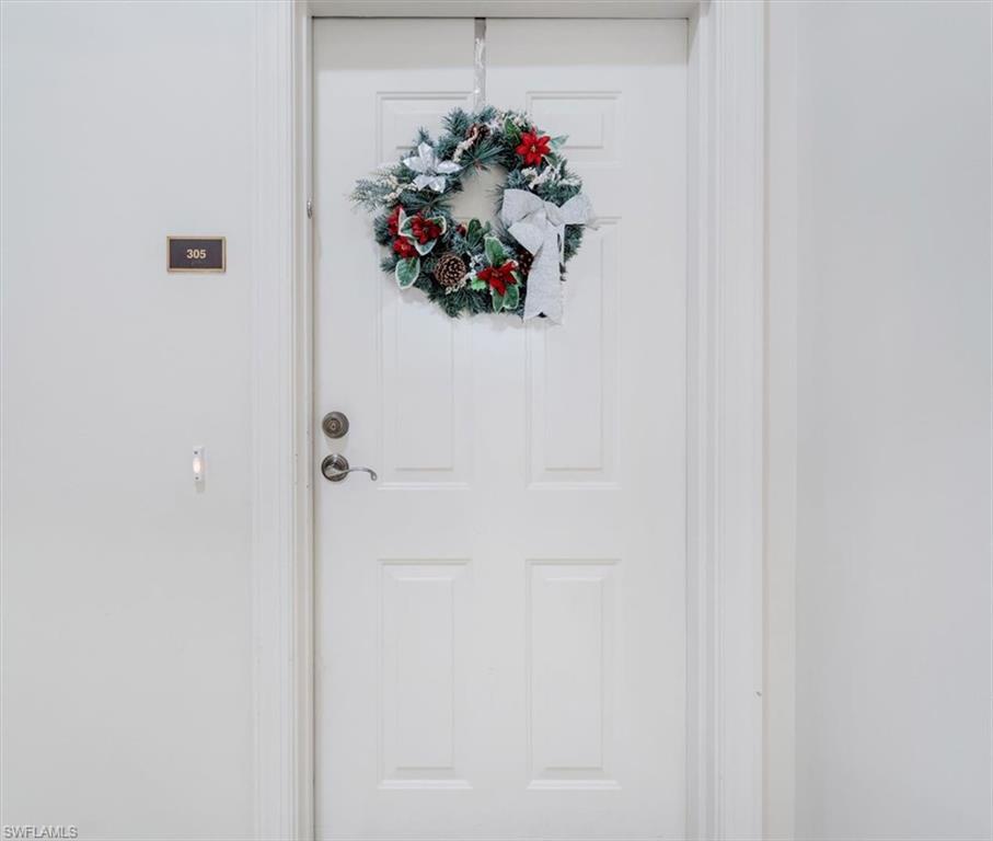 ST. TROPEZ - Residential