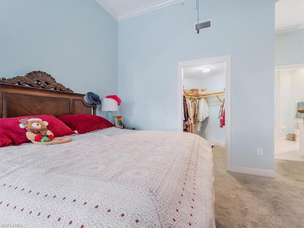 ST. TROPEZ - Residential