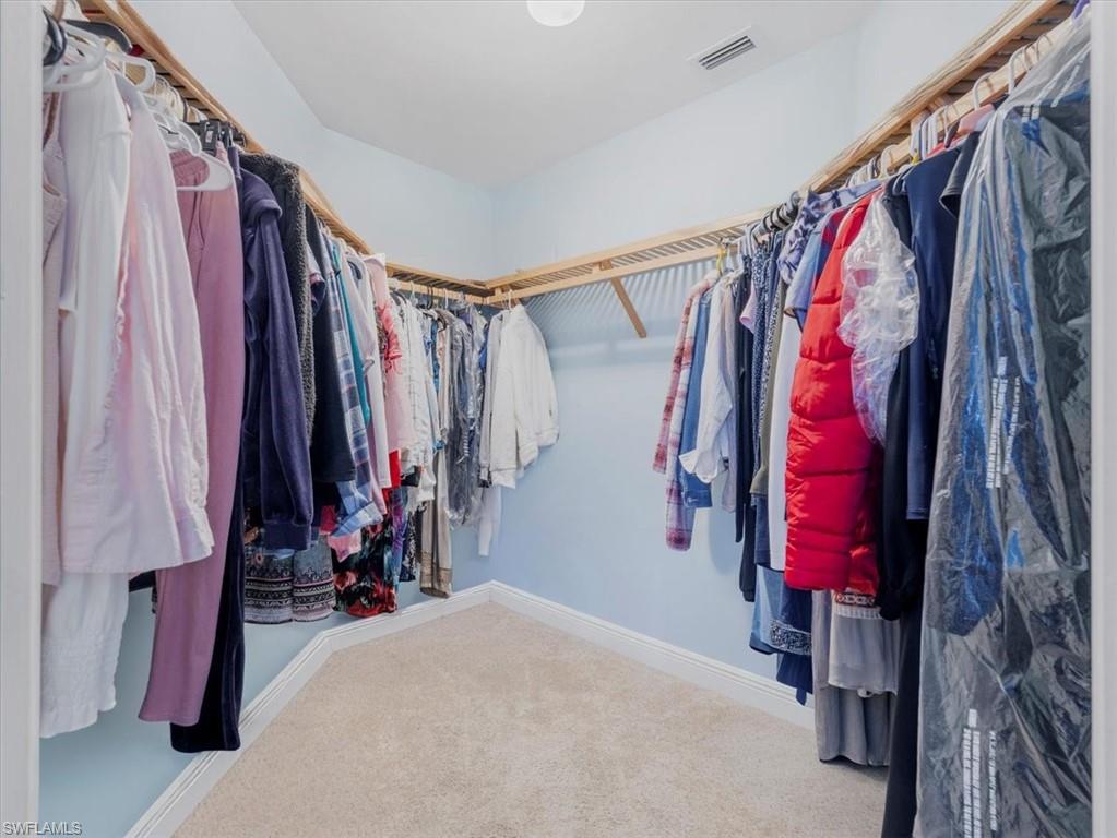 ST. TROPEZ - Residential