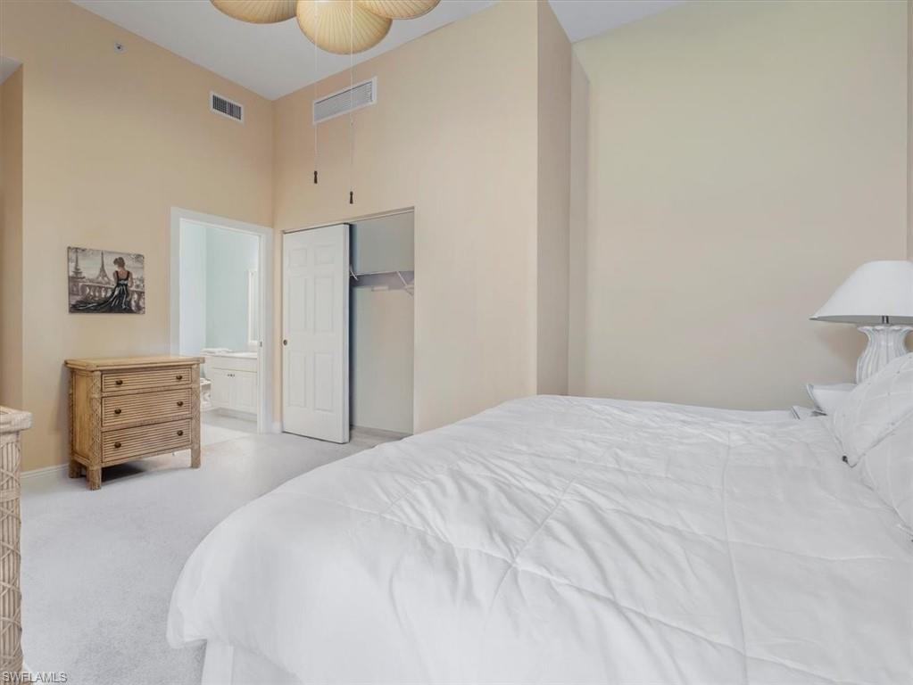 ST. TROPEZ - Residential