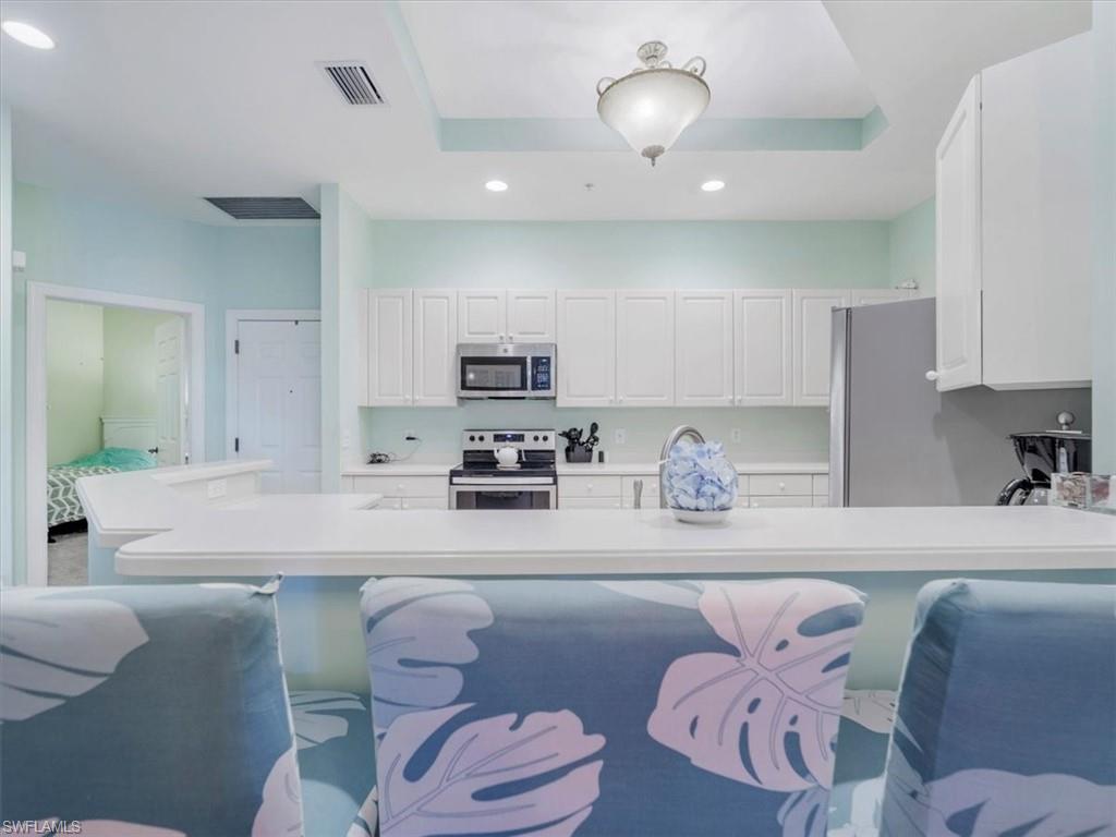 ST. TROPEZ - Residential