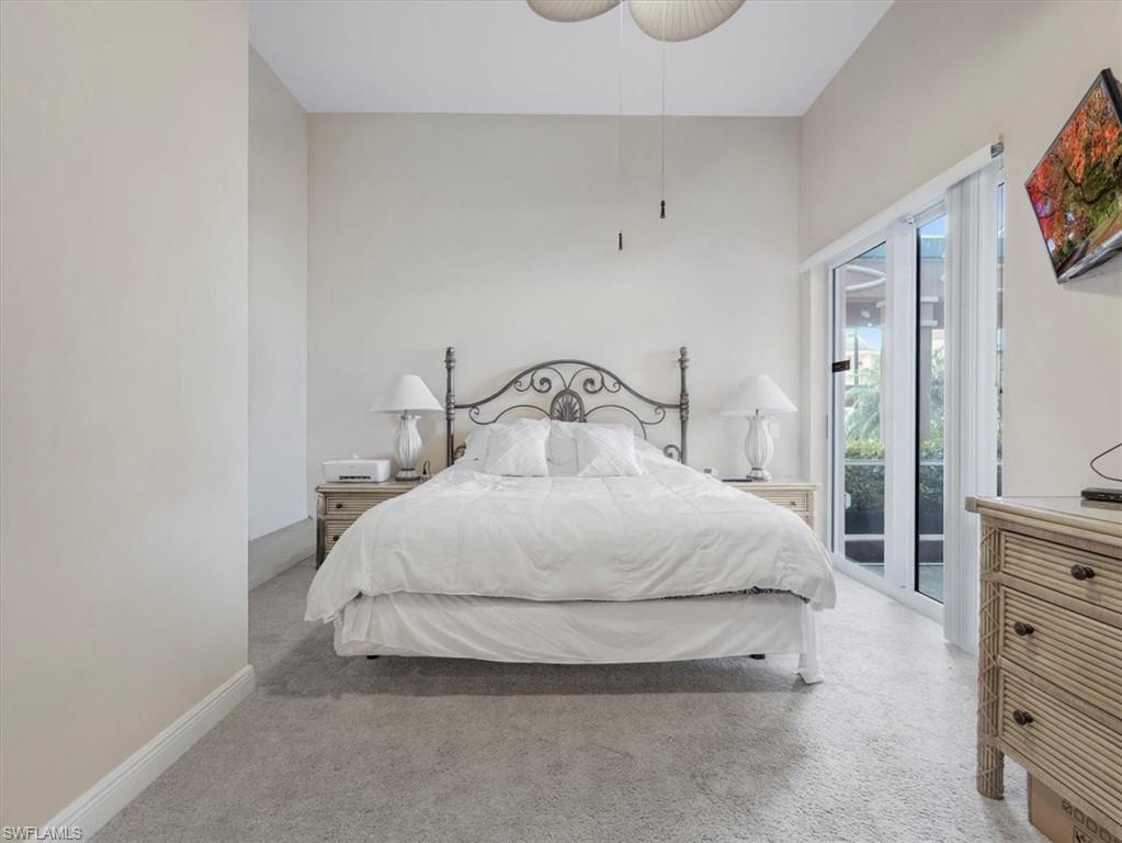 ST. TROPEZ - Residential