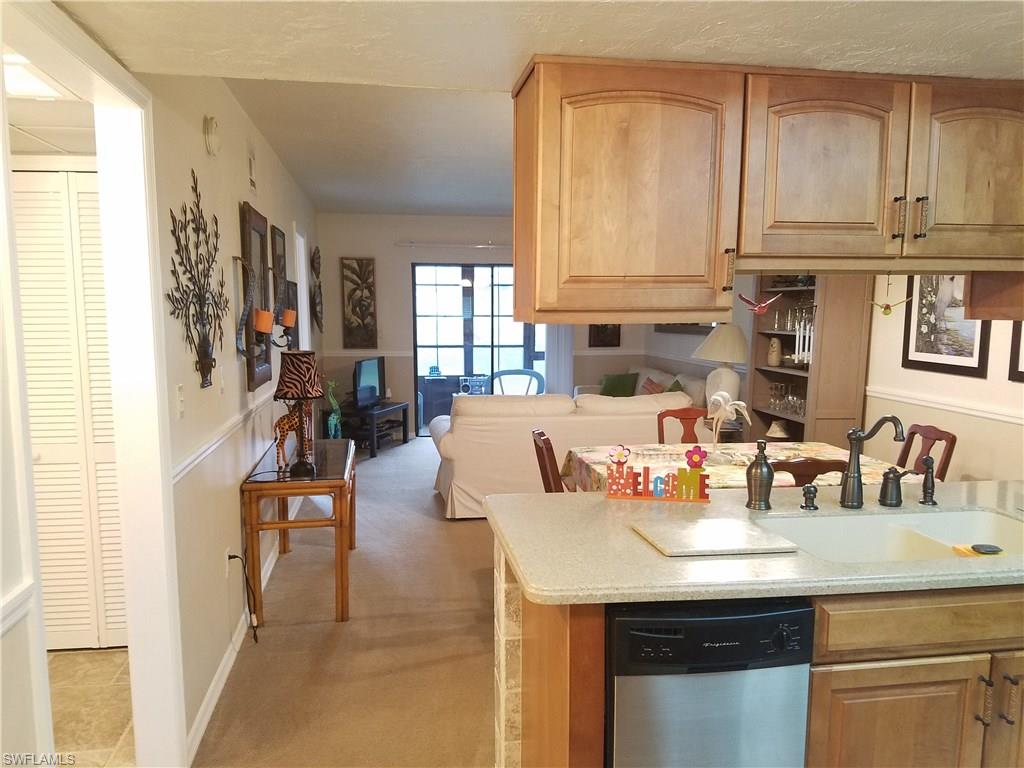 COUNTRY PINES CONDO - Residential