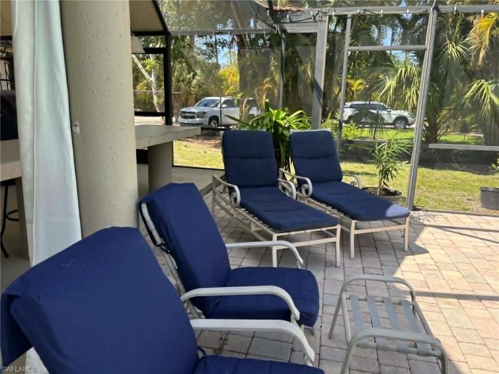 OAKES ESTATES - Residential Lease