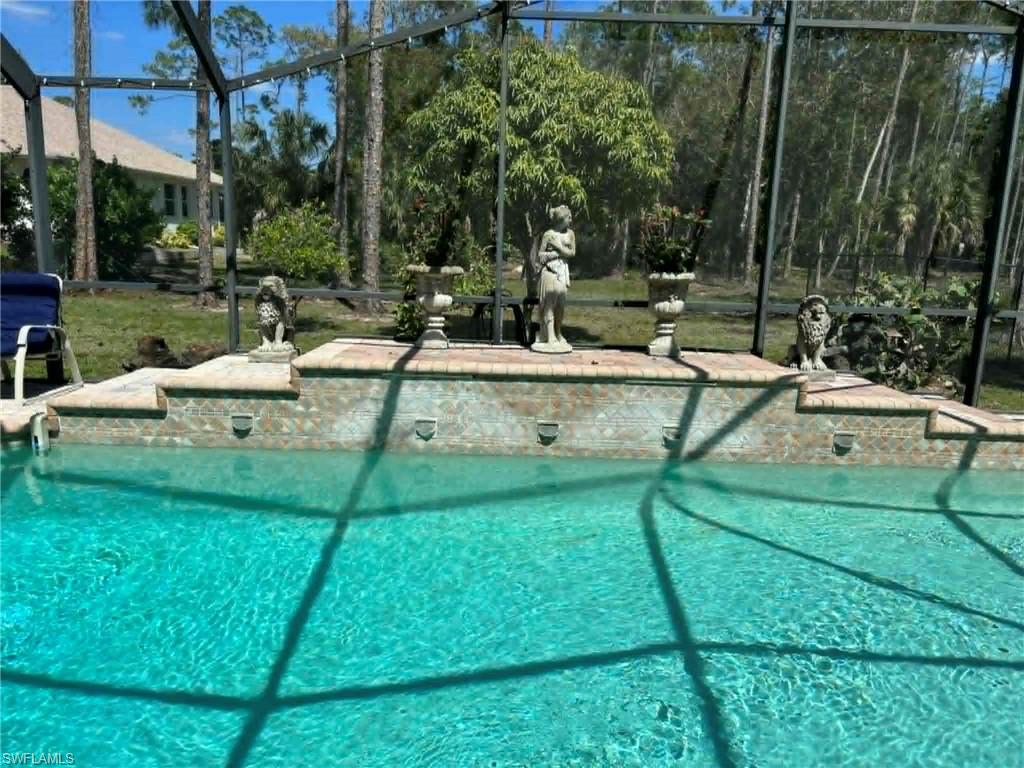 OAKES ESTATES - Residential Lease