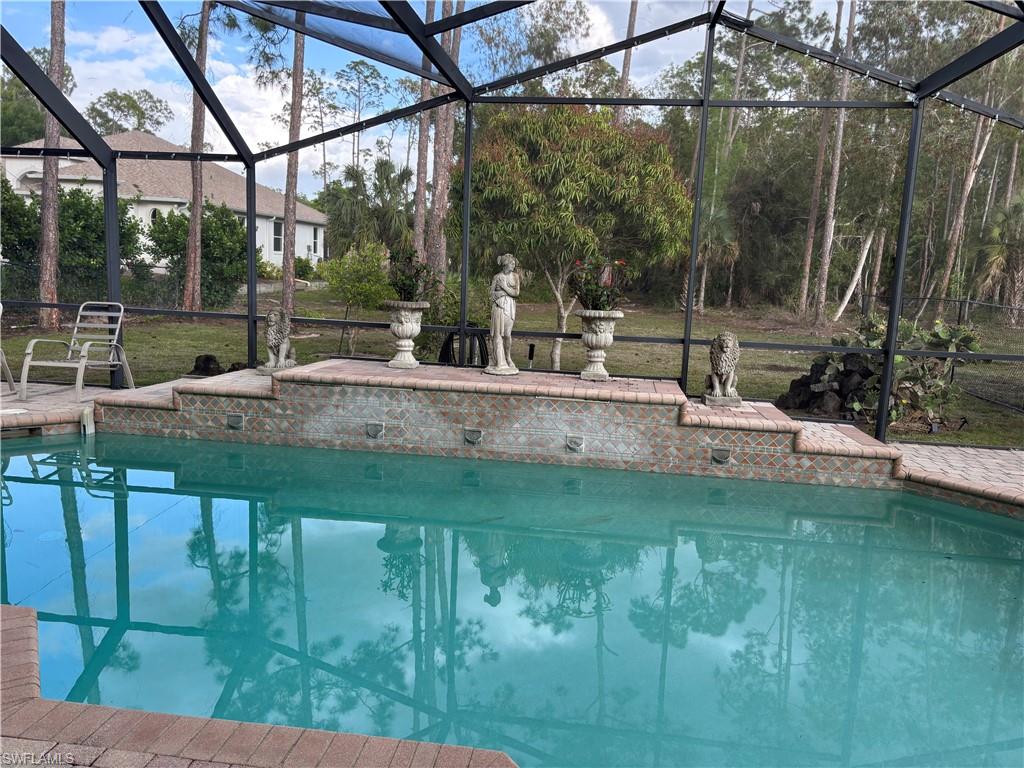 OAKES ESTATES - Residential Lease