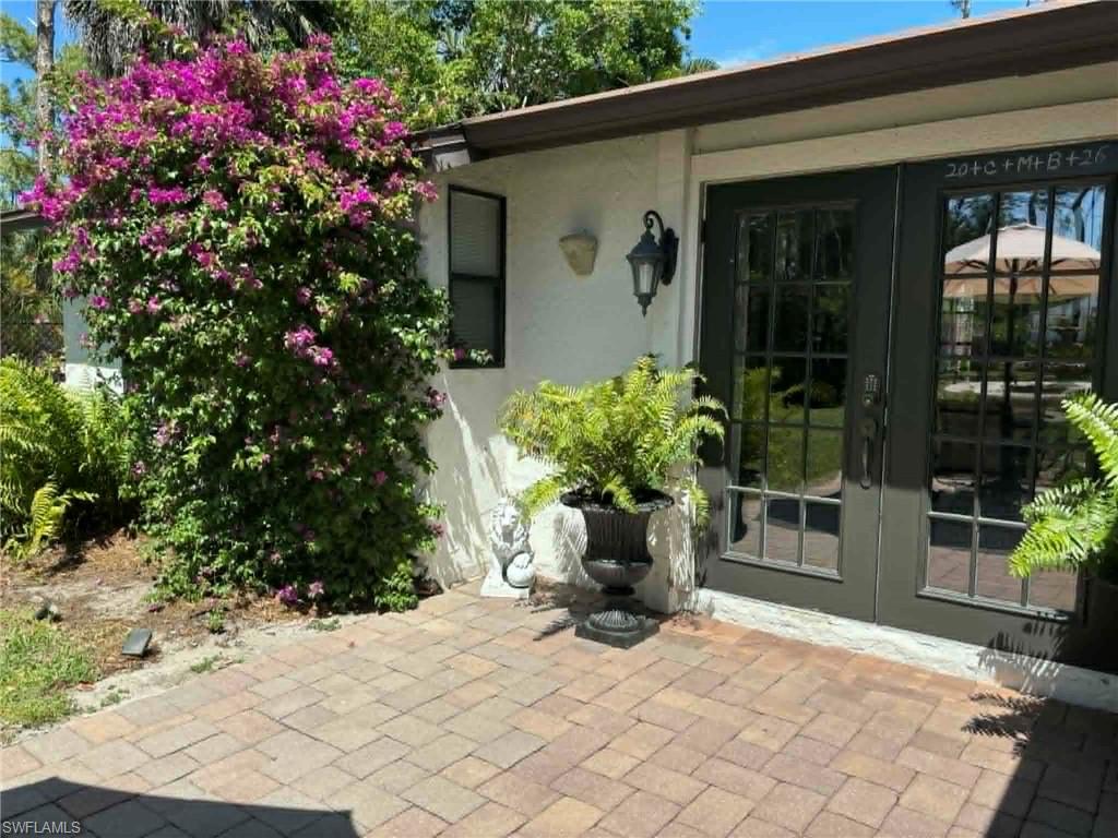 OAKES ESTATES - Residential Lease