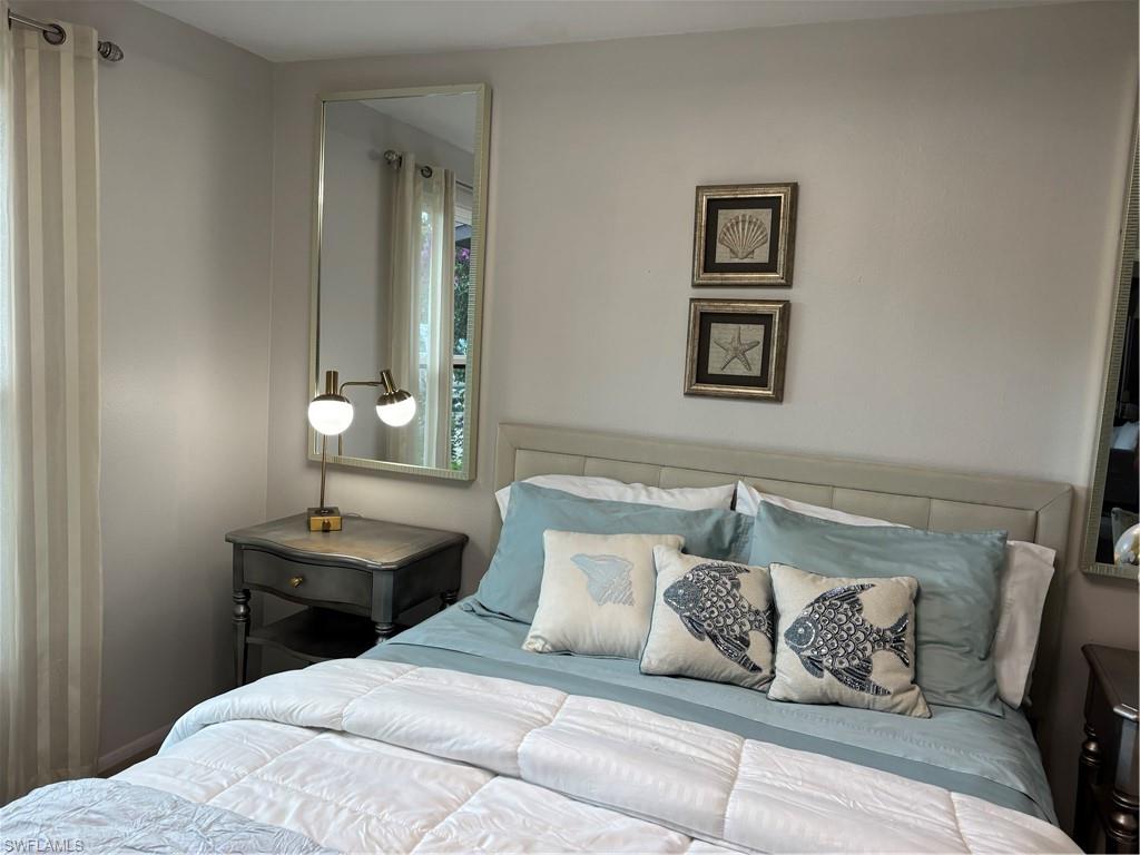 OAKES ESTATES - Residential Lease