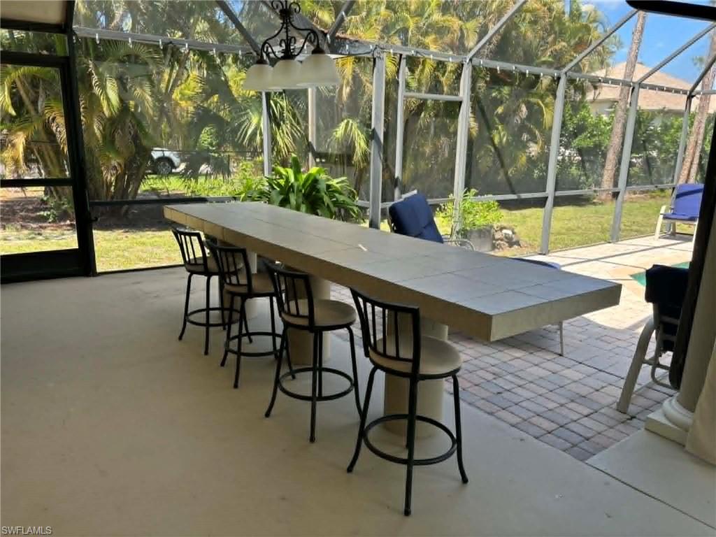 OAKES ESTATES - Residential Lease