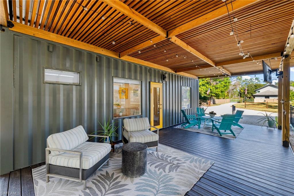 LIVINGSTON WOODS - Residential