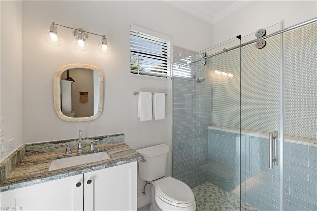 LIVINGSTON WOODS - Residential