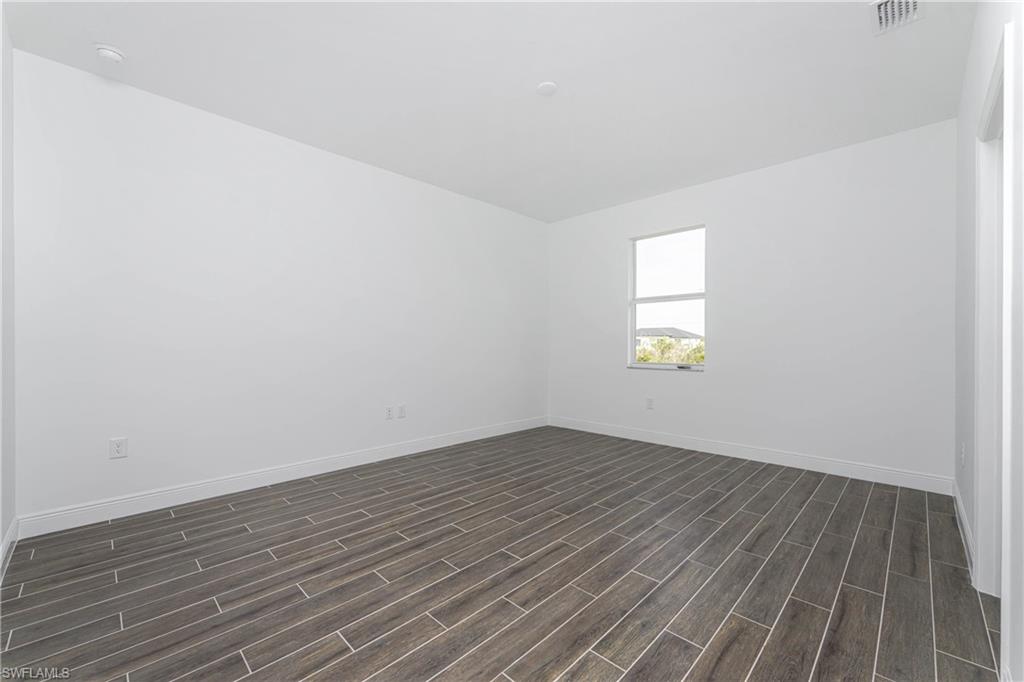 SOUTH GULF COVE - Residential