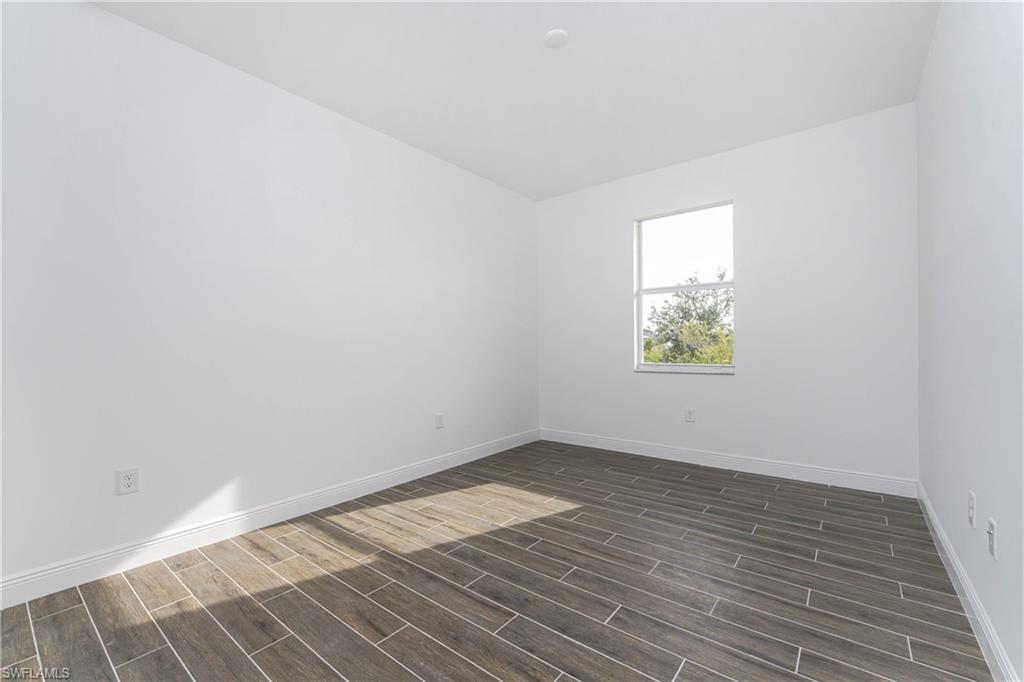 SOUTH GULF COVE - Residential