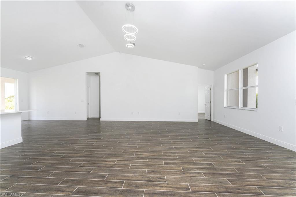 SOUTH GULF COVE - Residential