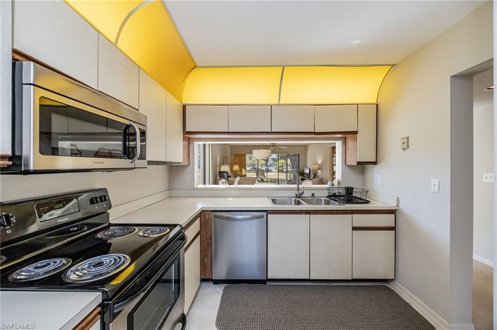 ABBEY AT BERKSHIRE VILLAGE - Residential