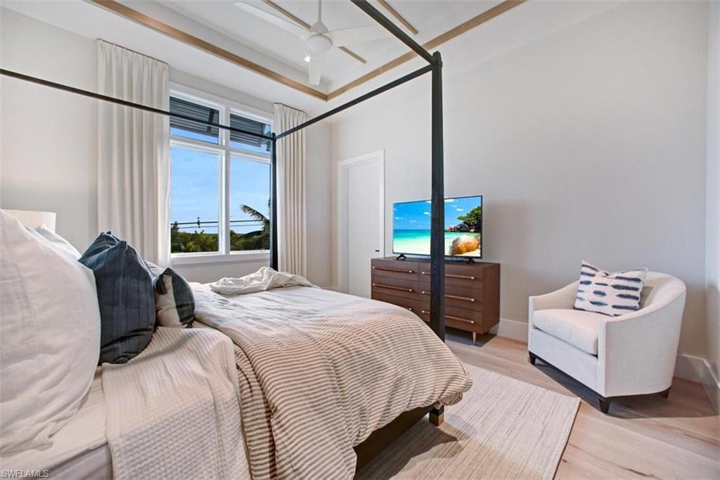 BONITA BEACH - Residential