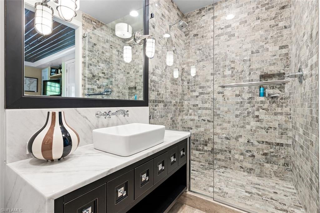 QUAIL CREEK - Residential