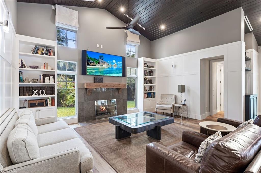 QUAIL CREEK - Residential