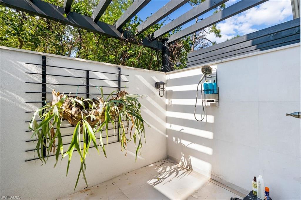 QUAIL CREEK - Residential