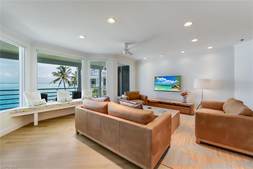 LANDS ENDS VILLAGE CONDO - Residential