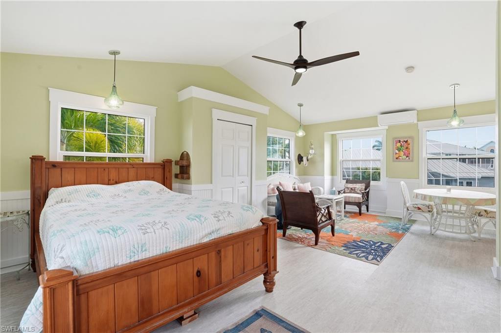 TIDEWATER ISLAND - Residential