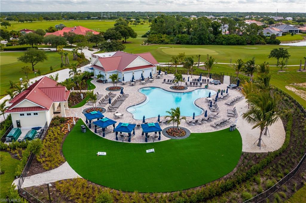 COUNTRY CLUB - Residential