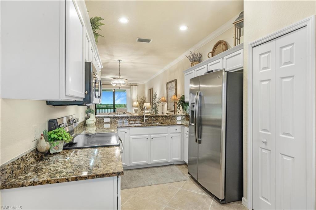 BONITA NATIONAL GOLF AND COUNTRY CLUB - Residential Lease