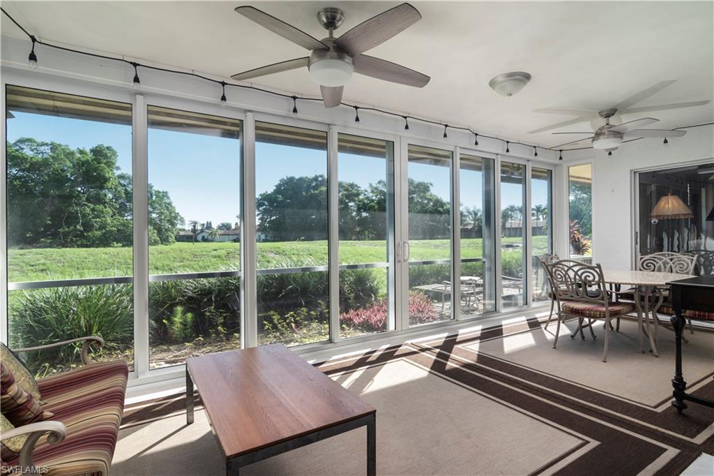 LAKEWOOD VILLAS - Residential