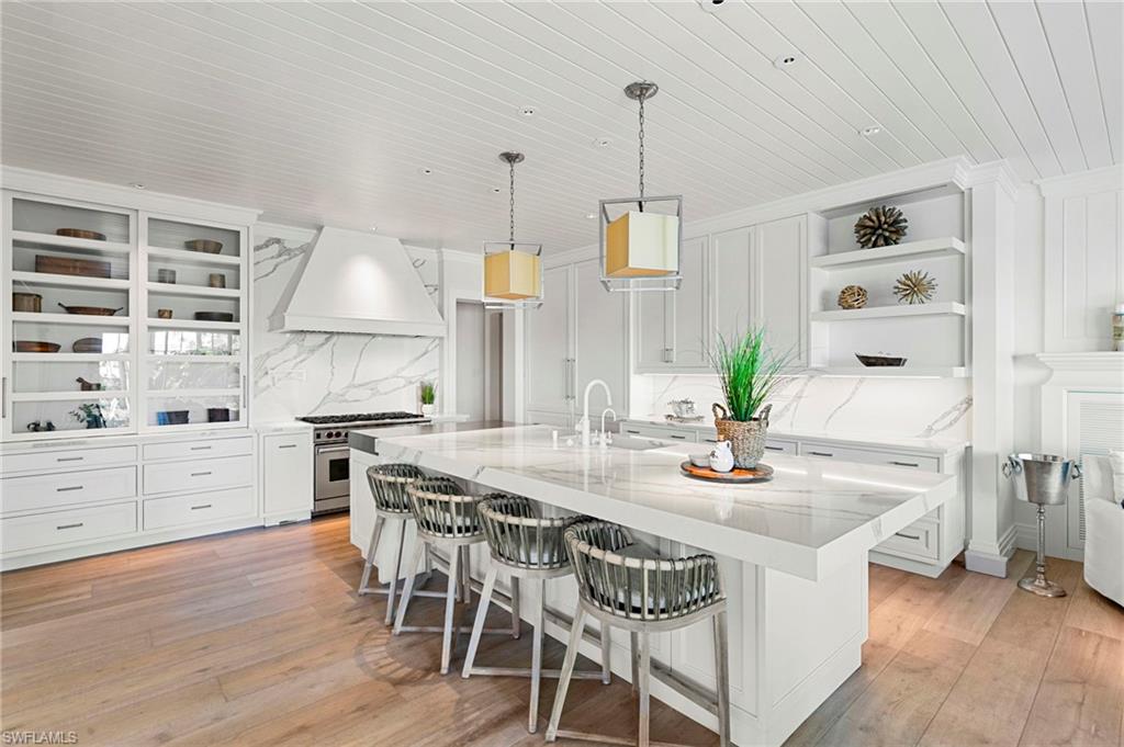 AQUALANE SHORES - Residential