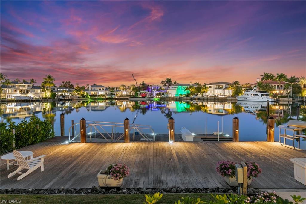 AQUALANE SHORES - Residential