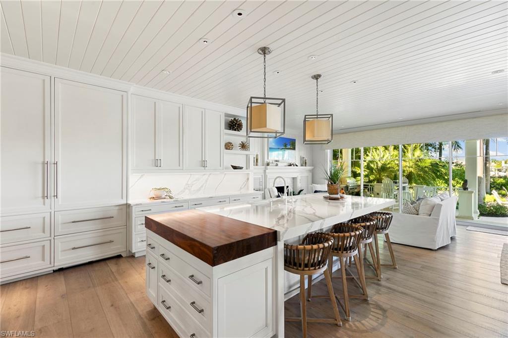 AQUALANE SHORES - Residential